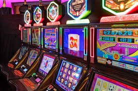 Dealer professional live baccarat di sand77